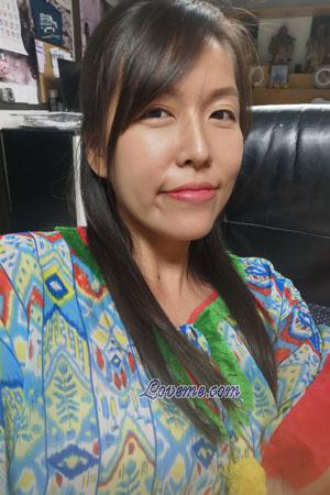 212920 - Chanisa Age: 37 - Thailand