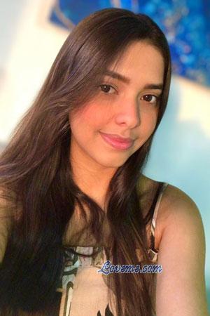 223718 - Kiara Age: 21 - Colombia